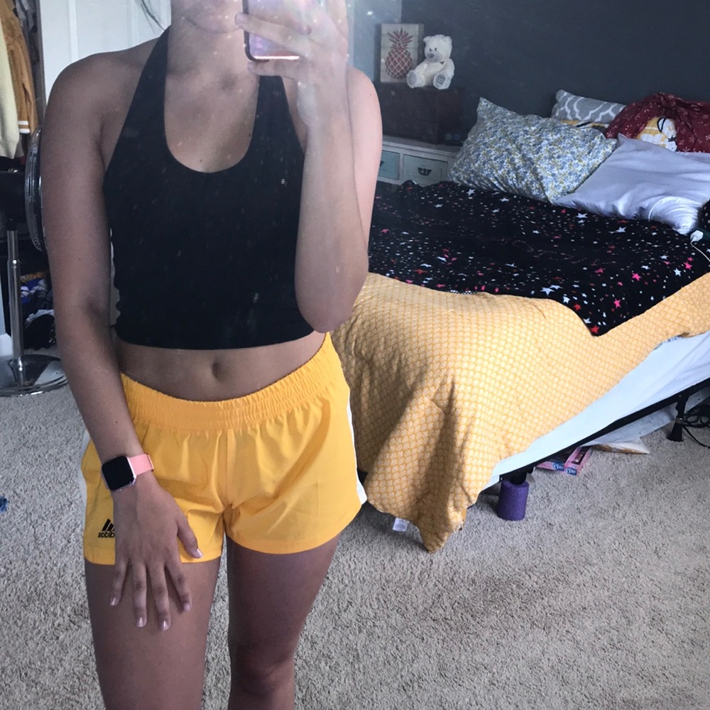 Garage halter top